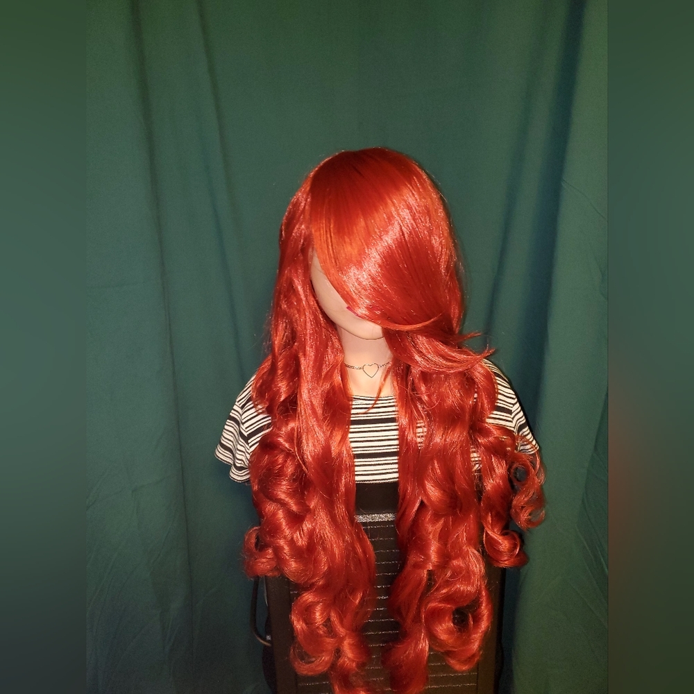 36" curly red wig